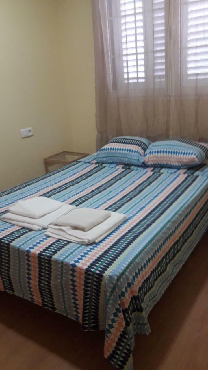 Apartamentos Bahia De Huelin Malaga Exterior photo